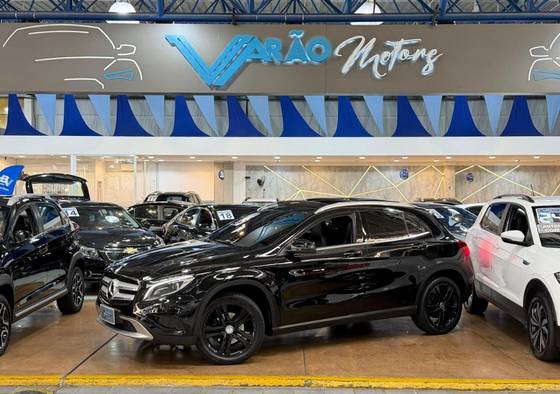 MERCEDES-BENZ GLA 200 1.6 CGI VISION 16V TURBO FLEX 4P AUTOMÁTICO MERCEDES-BENZ GLA 200 1.6 CGI VISION 16V TURBO FLEX 4P AUTOMÁTICO